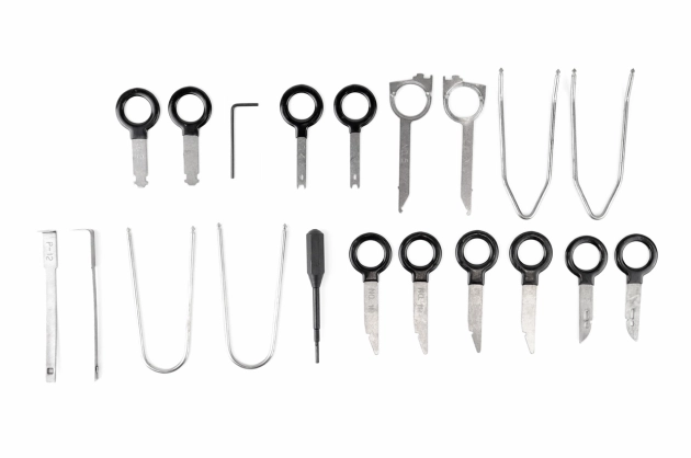 Radijo išmontavimo įrankių rinkinys 20 vnt